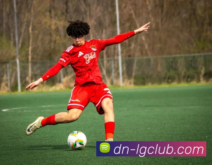 老哥俱乐部官网APP 封面图